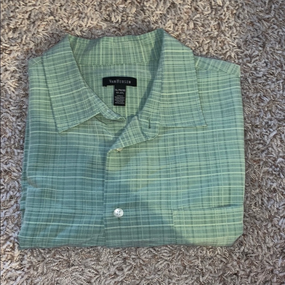 Green men’s button up
